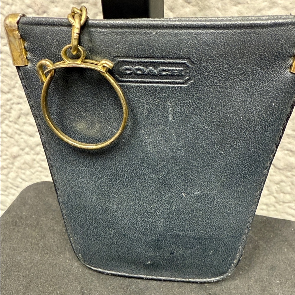 Coach Vintage Navy Leather Squeeze Pouch with Gold Accents - Picture 4 of 10